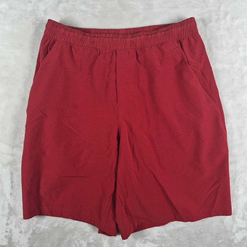 Lululemon Pace Breaker Shorts Men's Medium Red Lined 9" Inseam Perforated Run